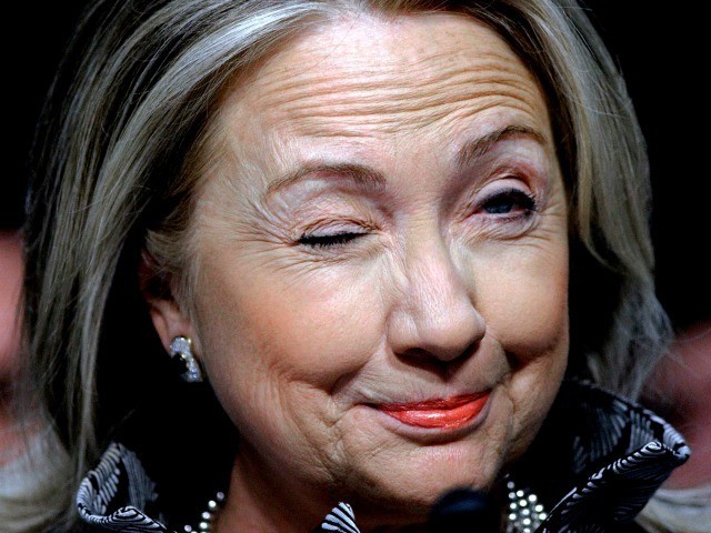 MONOLOG - Page 5 Hillary-clinton-winking-ap-640x480